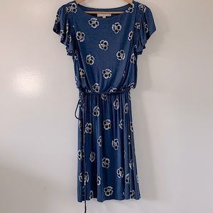 Ann Taylor Loft Short Sleeves Elastic Waist White & Blue Floral Dress XS